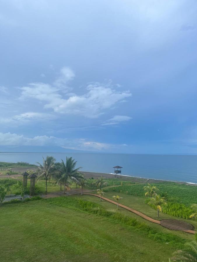 Seafront Residences Vacation Getaway Сан-Хуан Екстер'єр фото